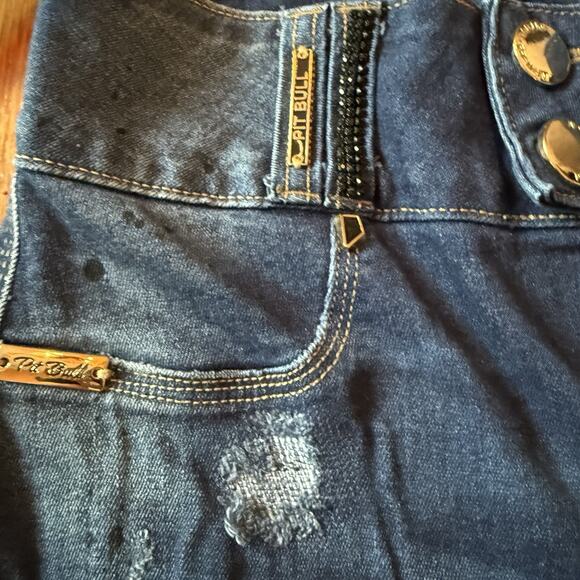 Pit Bull Jeans Distressed Skinny Embellished Brazilian REF# 24079 Size 8 30x28 - Picture 9 of 13